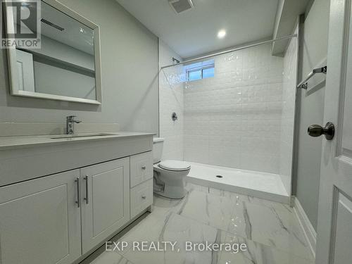 21 Ash Hill Avenue, Caledon, ON - Indoor Photo Showing Bathroom