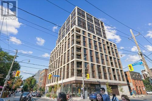 904 - 123 Portland Street, Toronto, ON - Outdoor With Facade