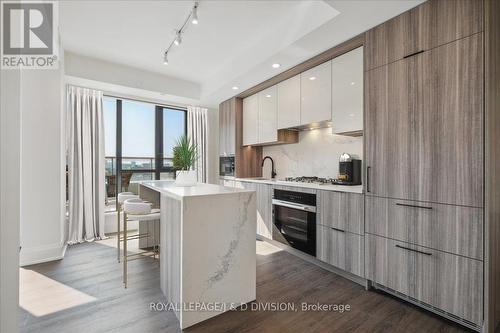 904 - 123 Portland Street, Toronto, ON - Indoor Photo Showing Kitchen With Upgraded Kitchen