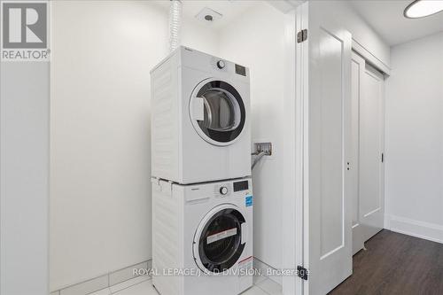 904 - 123 Portland Street, Toronto, ON - Indoor Photo Showing Laundry Room