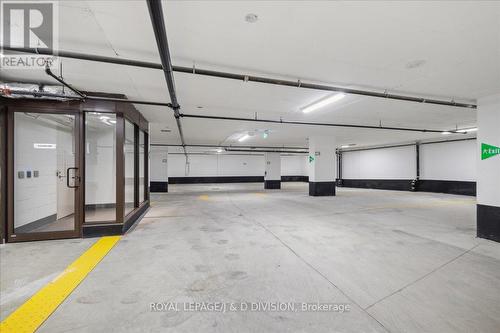 904 - 123 Portland Street, Toronto, ON - Indoor Photo Showing Garage