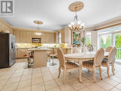 37 Red Cardinal Trail, Richmond Hill, ON - Indoor Photo Showing Dining Room