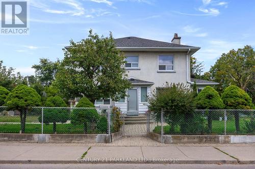 114 Rosemount Avenue, Toronto, ON - Outdoor