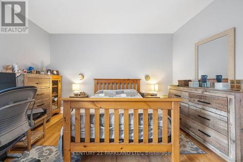 114 Rosemount Avenue, Toronto, ON - Indoor Photo Showing Bedroom