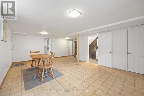 114 Rosemount Avenue, Toronto, ON - Indoor