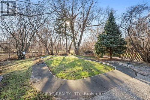 7000 Windsor Crescent, Niagara Falls, ON - Outdoor With View