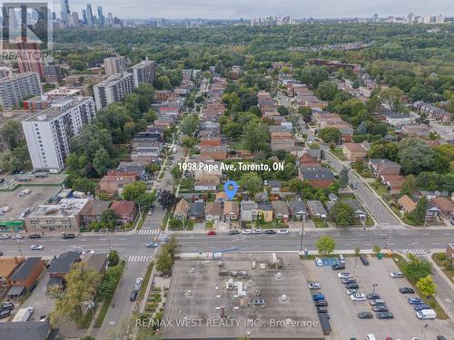 1098 Pape Avenue, Toronto, ON - Outdoor With View