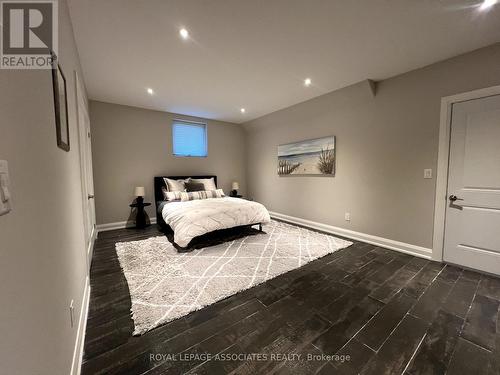 69 34Th Street N, Wasaga Beach, ON - Indoor Photo Showing Other Room