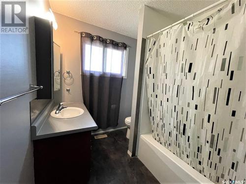 620 Hudson Street, Hudson Bay, SK - Indoor Photo Showing Bathroom