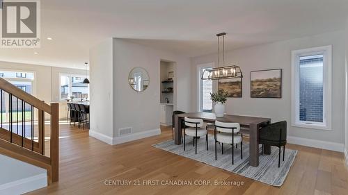 3495 Isleworth Road, London, ON - Indoor Photo Showing Dining Room