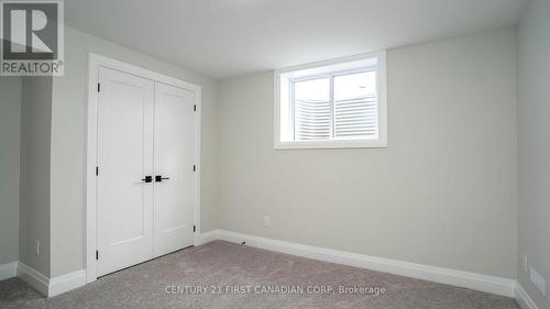 3495 Isleworth Road, London, ON - Indoor Photo Showing Other Room