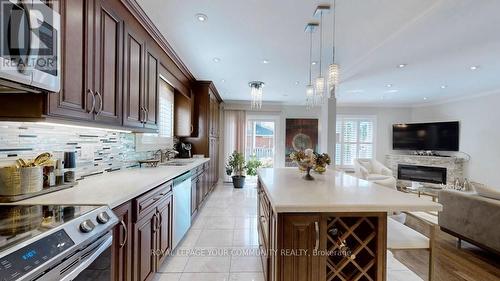 28 Preston Hill Crescent, Vaughan, ON - Indoor Photo Showing Kitchen With Fireplace With Upgraded Kitchen