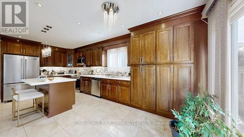 28 Preston Hill Crescent, Vaughan, ON - Indoor Photo Showing Kitchen With Stainless Steel Kitchen