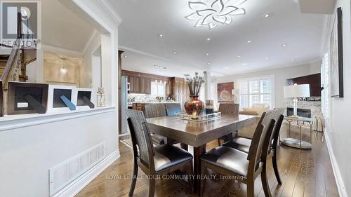 28 Preston Hill Crescent, Vaughan, ON - Indoor Photo Showing Dining Room