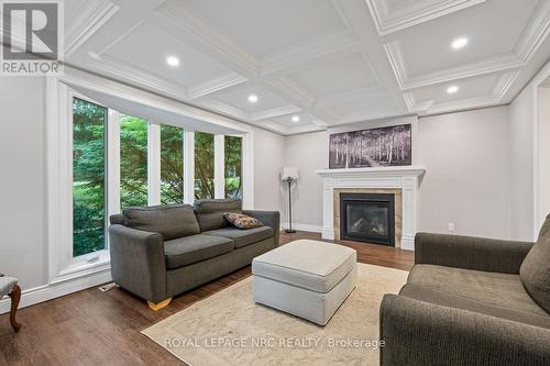 1273 Pelham Street, Pelham, ON - Indoor Photo Showing Living Room With Fireplace