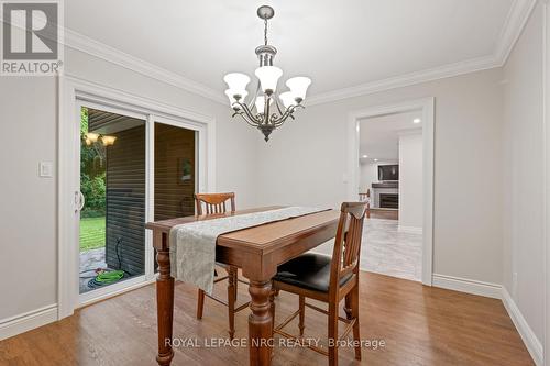 1273 Pelham Street, Pelham, ON - Indoor Photo Showing Dining Room