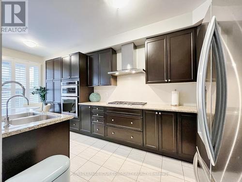 9464 Creditview Road, Brampton, ON - Indoor Photo Showing Kitchen With Double Sink With Upgraded Kitchen