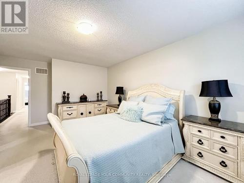 9464 Creditview Road, Brampton, ON - Indoor Photo Showing Bedroom