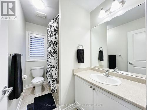 9464 Creditview Road, Brampton, ON - Indoor Photo Showing Bathroom