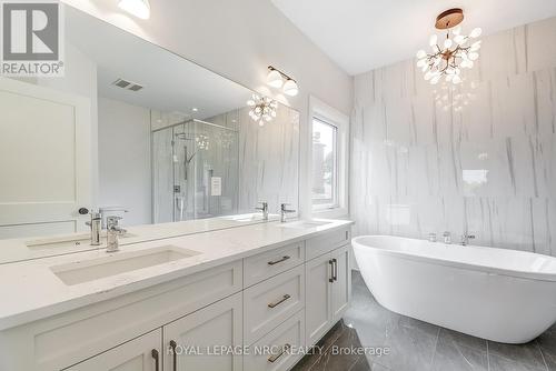 38A Neptune Drive, St. Catharines, ON - Indoor Photo Showing Bathroom