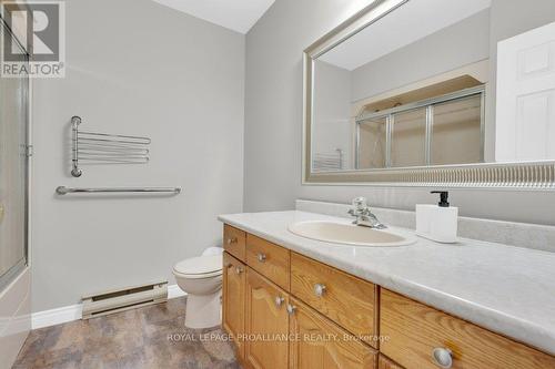 1018C Leisure Lane, North Frontenac, ON - Indoor Photo Showing Bathroom