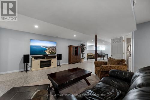 12887 County Rd 2, Cramahe (Colborne), ON - Indoor Photo Showing Living Room