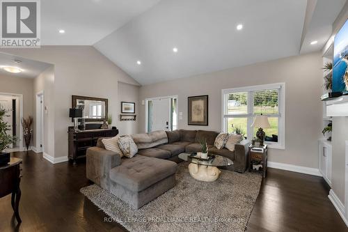 12887 County Rd 2, Cramahe (Colborne), ON - Indoor Photo Showing Living Room