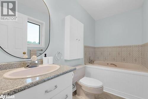 1018C Leisure Ln, Cloyne, ON - Indoor Photo Showing Bathroom