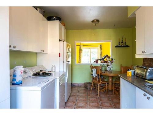 Kitchen - 6995 8E Avenue, Montréal (Villeray/Saint-Michel/Parc-Extension), QC - Indoor Photo Showing Laundry Room