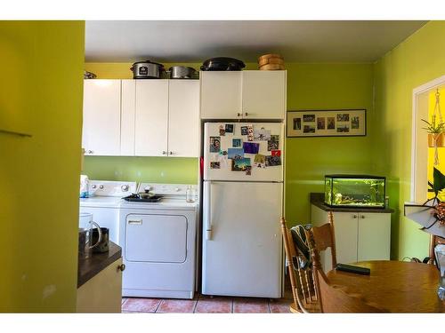 Kitchen - 6995 8E Avenue, Montréal (Villeray/Saint-Michel/Parc-Extension), QC - Indoor Photo Showing Laundry Room