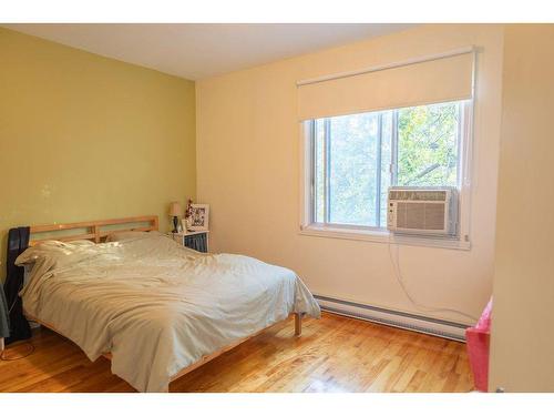 Master bedroom - 6995 8E Avenue, Montréal (Villeray/Saint-Michel/Parc-Extension), QC - Indoor Photo Showing Bedroom