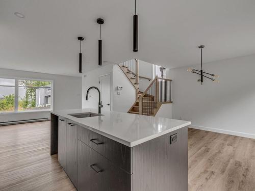 Vue d'ensemble - 6 Ch. John-Patrick-Payne, Stoneham-Et-Tewkesbury, QC - Indoor Photo Showing Kitchen With Upgraded Kitchen