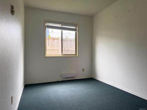 12-7077 Highland Dr, Port Hardy, BC - Indoor Photo Showing Other Room