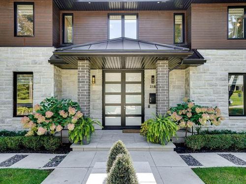 FaÃ§ade - 218 Rue Oakridge, Baie-D'Urfé, QC - Outdoor With Facade