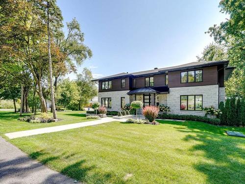 FaÃ§ade - 218 Rue Oakridge, Baie-D'Urfé, QC - Outdoor With Facade