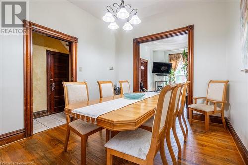 247 Park Street N, Hamilton, ON - Indoor Photo Showing Dining Room