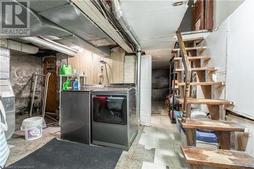 247 Park Street N, Hamilton, ON - Indoor Photo Showing Laundry Room