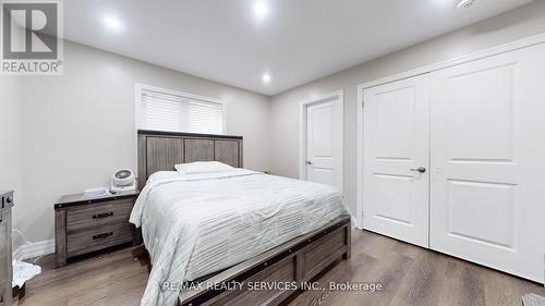 3196 Carding Mill Trail, Oakville, ON - Indoor Photo Showing Bedroom