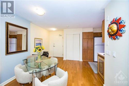 138 Somerset Street W Unit#912, Ottawa, ON - Indoor Photo Showing Dining Room