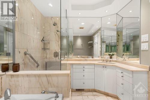 11 Chase Court, Ottawa, ON - Indoor Photo Showing Bathroom