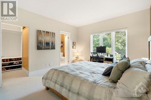 11 Chase Court, Ottawa, ON - Indoor Photo Showing Bedroom