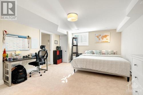 11 Chase Court, Ottawa, ON - Indoor Photo Showing Bedroom