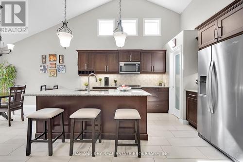 190 Emery Street, Central Elgin (Port Stanley), ON - Indoor Photo Showing Kitchen With Stainless Steel Kitchen With Upgraded Kitchen