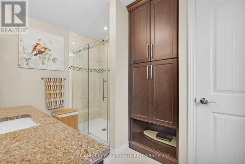 190 Emery Street, Central Elgin (Port Stanley), ON - Indoor Photo Showing Bathroom