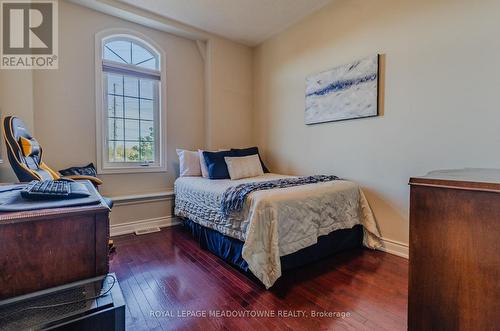 29 Premium Way, Mississauga, ON - Indoor Photo Showing Bedroom