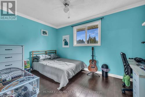 12 Mcnab Place, Haldimand, ON - Indoor Photo Showing Bedroom