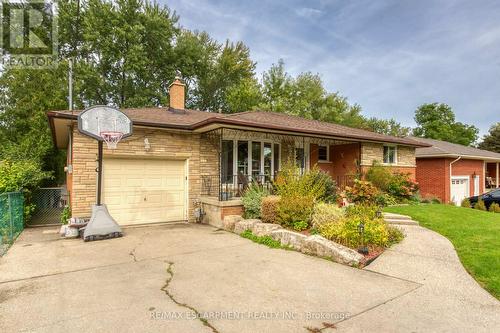 12 Mcnab Place, Haldimand, ON - Outdoor