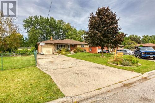 12 Mcnab Place, Haldimand, ON - Outdoor