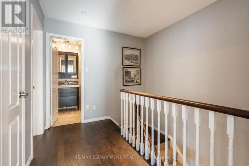 117 Laurendale Avenue, Hamilton, ON - Indoor Photo Showing Other Room