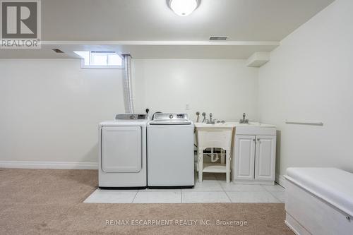 117 Laurendale Avenue, Hamilton, ON - Indoor Photo Showing Laundry Room